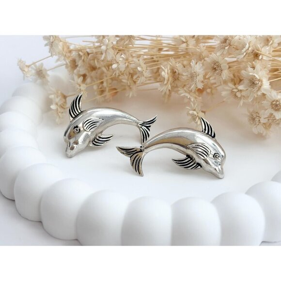 Dolphin Figural Silver Toned Vintage 3 Dimensional XL Nautical Stud Earrings - Picture 3 of 8